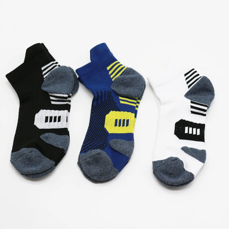 3 Pairs Non-Slip Quick-Drying Fitness & Running Socks for Men & Women - Basketball Training Socks 🏃‍♂️🏀